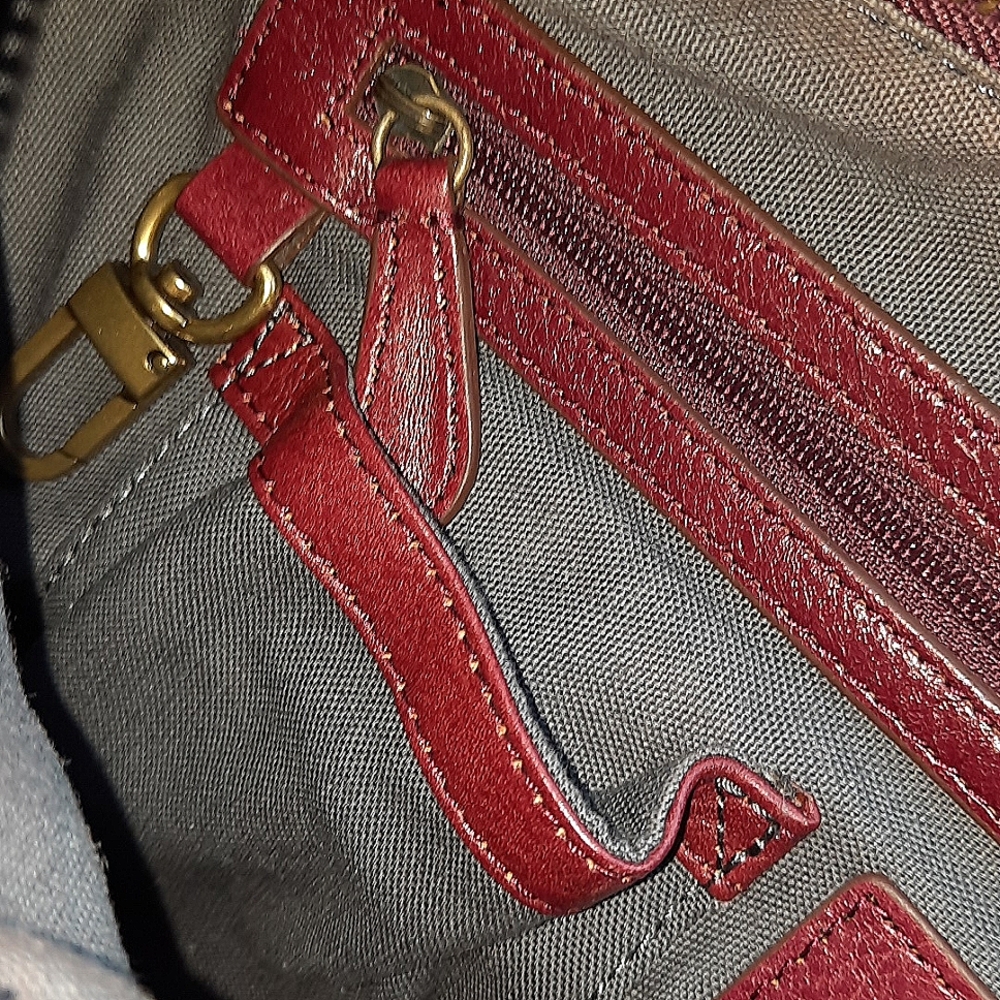 Cole Haan hobo bag burgundy - Picture 12 of 13